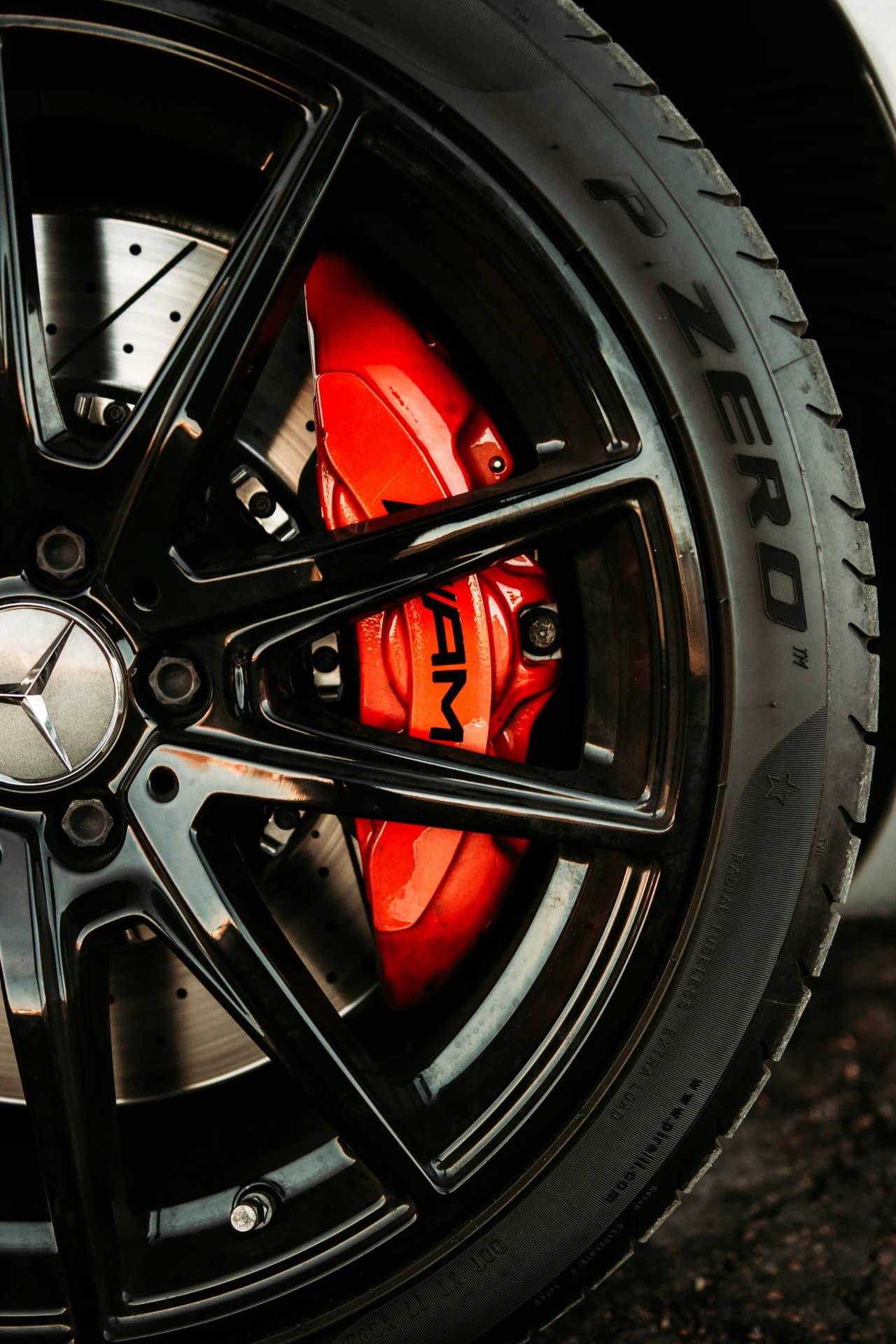 Mercedes - صورة 2